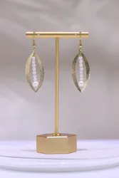 Оптом Позолоченный Пресноводный натуральный жемчуг ива лист ювелирные изделия ушной крючок