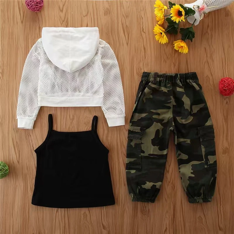 2024 Summer Girls Camouflage Tracksuit Piece Set Girls Suspenders + Mesh + Camouflage Pants 3 Piece Set Girls Outing Clothes