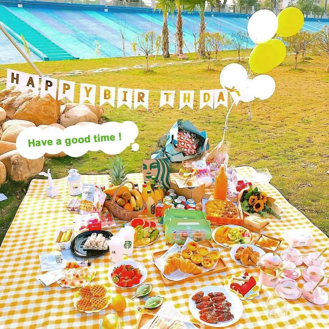 Wholesale Oxford Cloth Picnic Mat Waterproof Picnic Blanket Mat Outdoor Beach Tent Mat