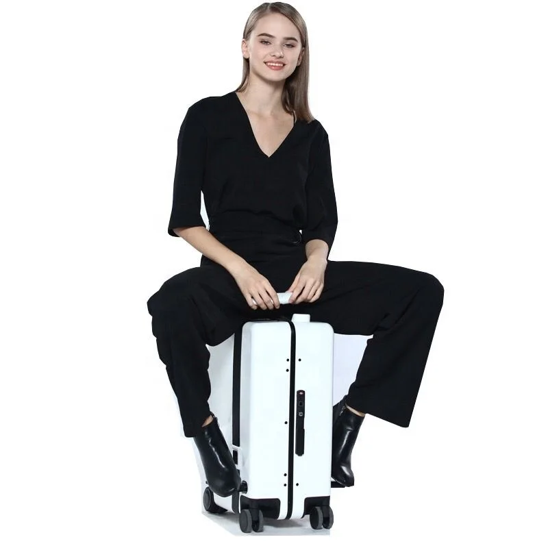 New Arrival Hot Smart Riding Scooter Luggage Automatic Following Mobile APP Remote Controller Travel Businees Smart Suitcase