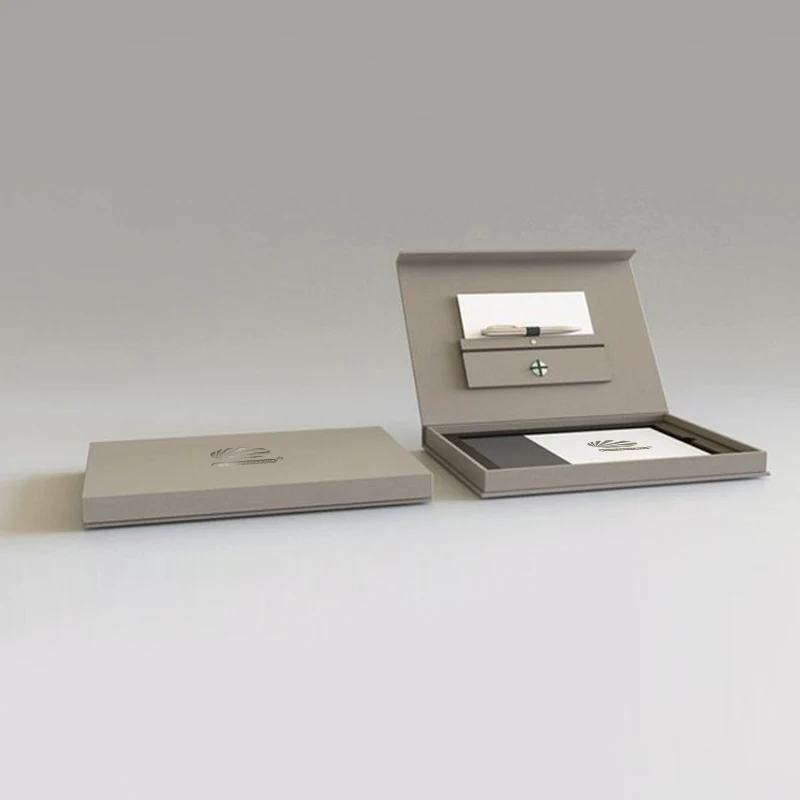 Custom Magnetic Packaging Paper Rigid Fold Cardboard Luxury Vip Credit Business Card Holder Packaging Gift Box For Credit Card