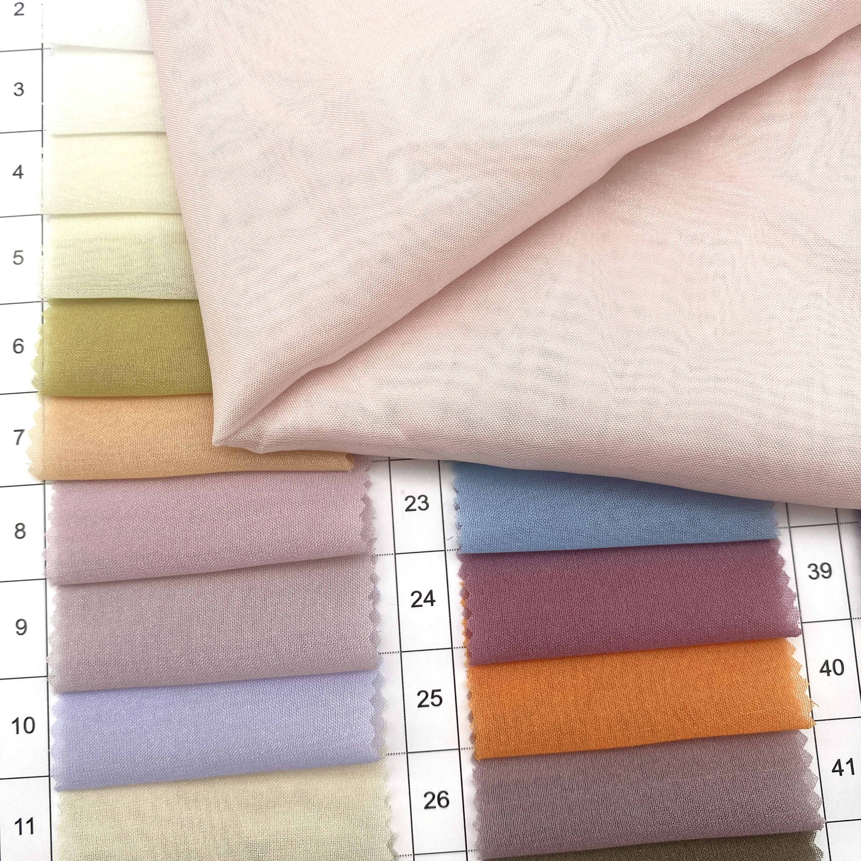 65gsm Chiffon Fabric 100% Polyester Chiffon Fabric Woven Shiny fabric transparent dress lining