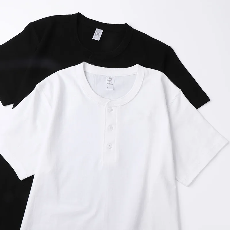250 GSM White Black Tubular No Side Seam 3 Buttons Placket Henley Neck T Shirt