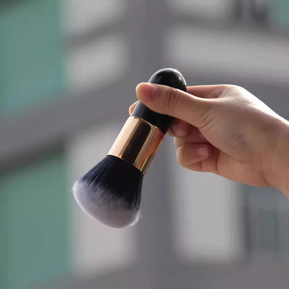 Custom Logo Low MOQ Big Large Powder Makeup Brush Soft Synthetic Hair Beauty Body Foundation Black Makeup Brush