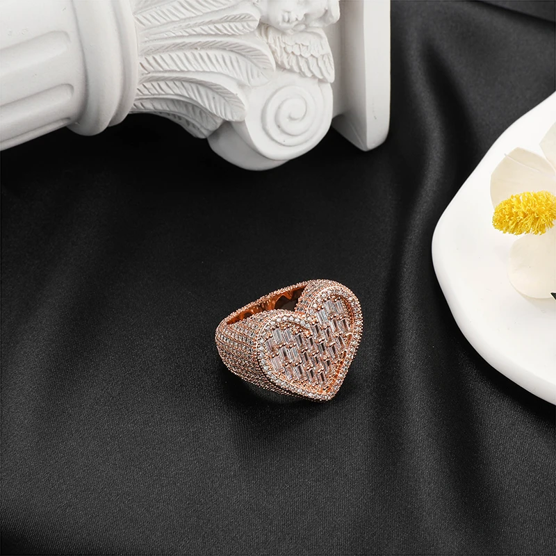 2024 Trendy  Jewelry Hip Hop Iced Out Rings Gold Plated Cubic Zirconia Diamond Heart Baguette CZ Pink Ring For Women