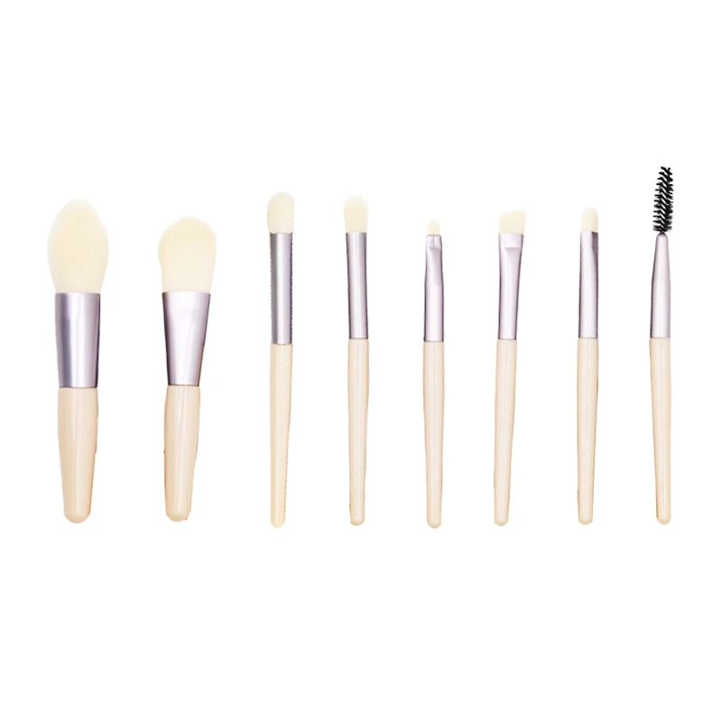 China manufacturer of professional cosmetics beauty tools wooden handle fluffy girl foundation best makeup brush