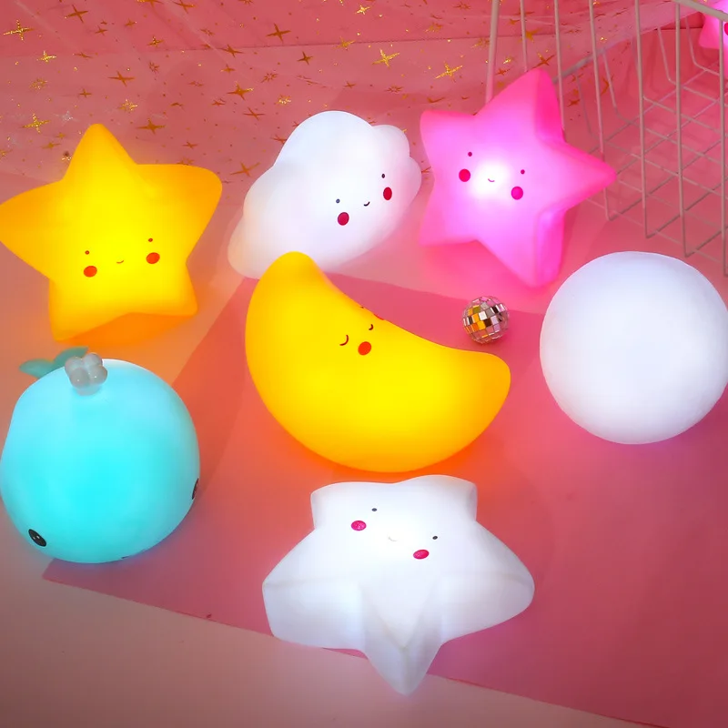 Hot Sale Cartoon Animal Vinyl Led Night Light Toys for Kids Sleeping Cute Mini Unicorn Moon Star Table Lamp Fruit Desk Lamp