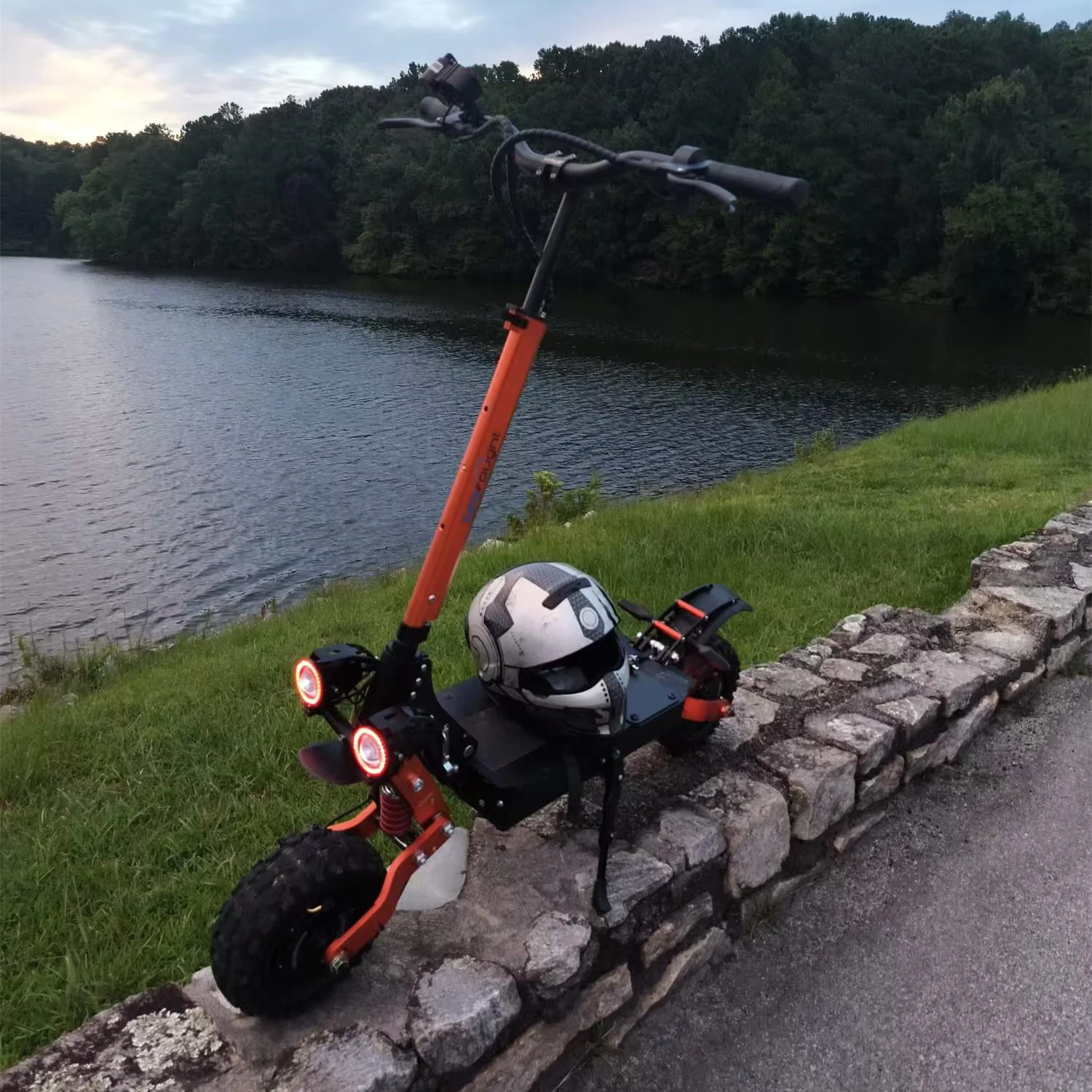 Быстрый взрослый 11-дюймовый внедорожный вездеход электрический скутер 60 В 6000 Вт двухмоторный эскотер для взрослых с сиденьем