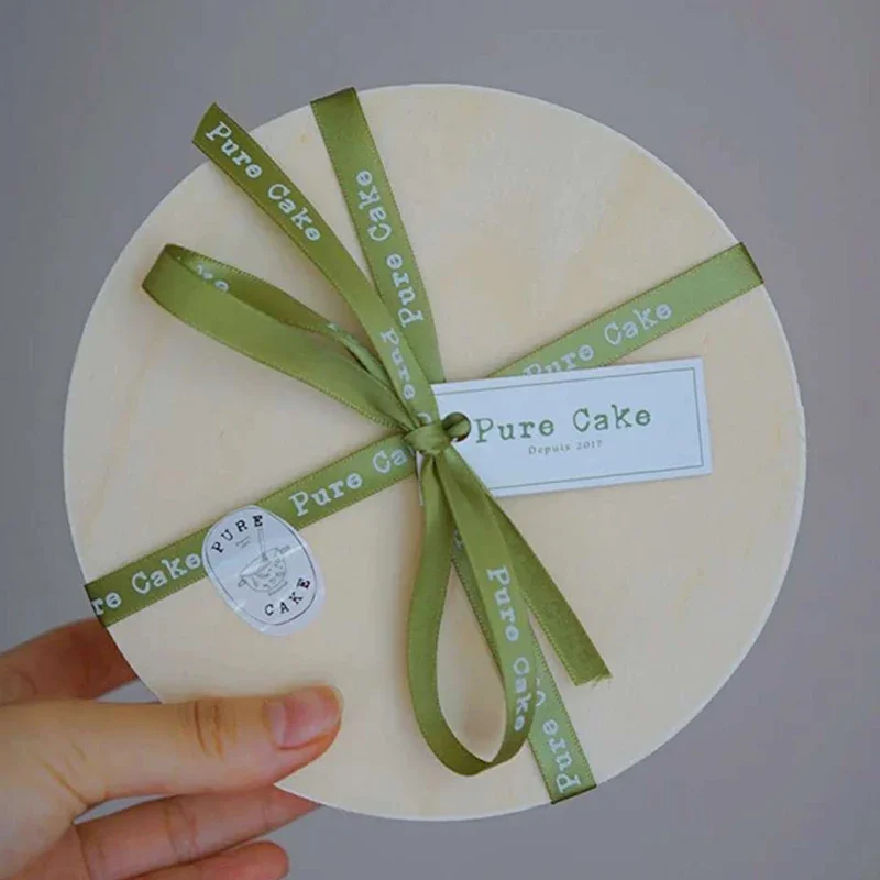 Popular Cheese Cake Snack Dessert Fruit Salad Grazing Charcuterie Wooden Round Box With Wooden Cover Christmas Gift Box