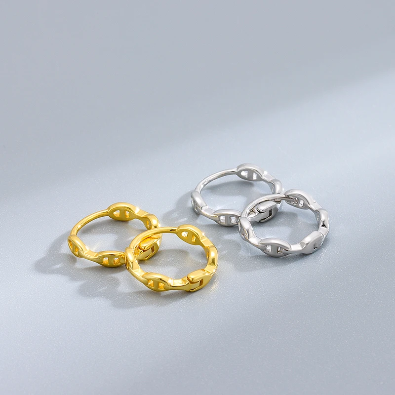 Wholesale New Fashion Cute Design Pig Nose Shape S925 Sterling Silver Geometric Small Huggie Earrings For Women