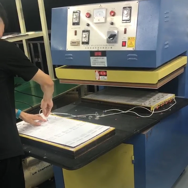 Lowest Price Made In China Led Light Finished Product Mini  Automatic Blister Packing Machine