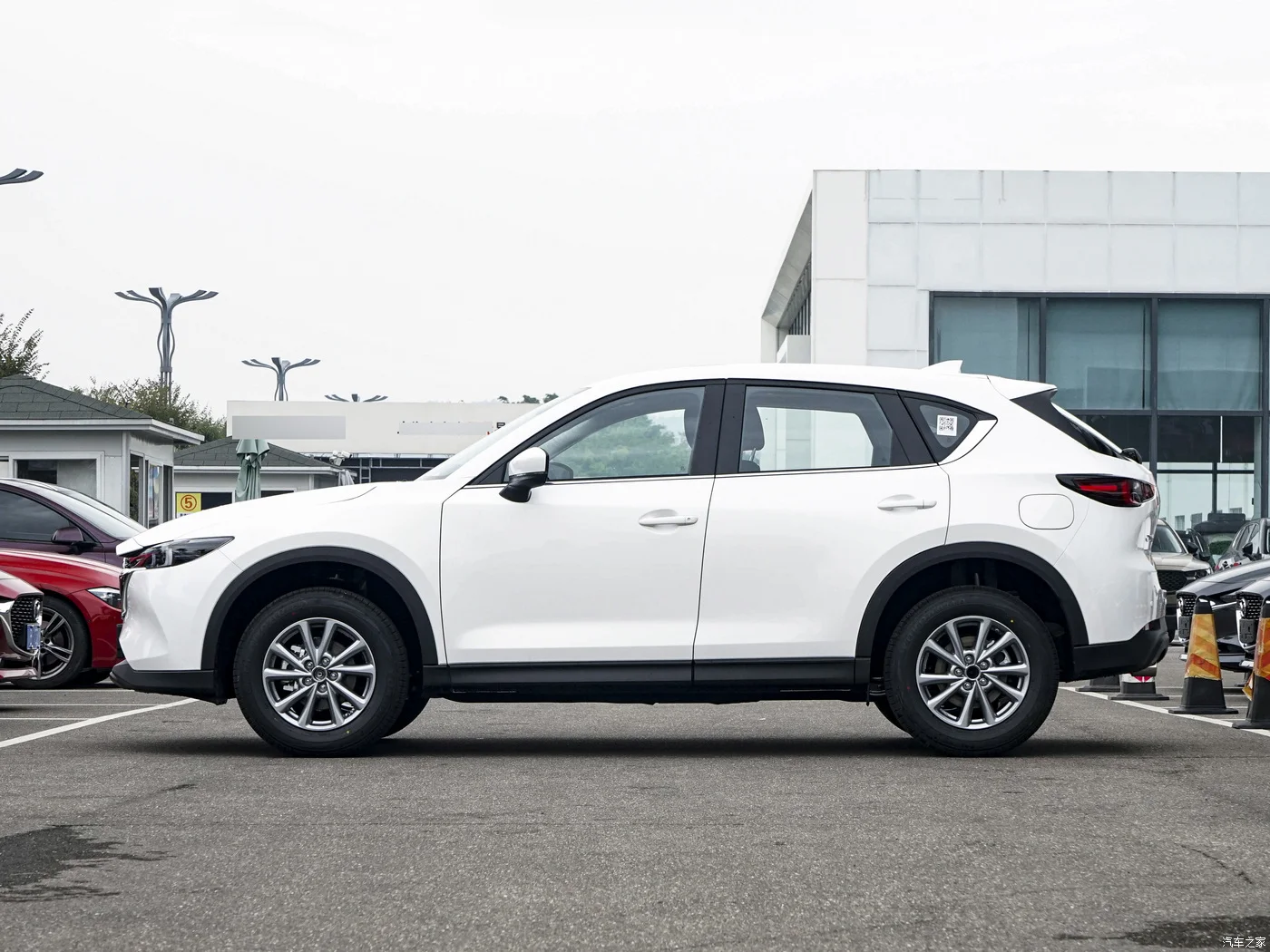 2024 Mazda CX-5 компактный внедорожник 2 0 л/2 5 л автоматический двигатель два/полный привод бензиновый свет для внутренних кожаных сидений