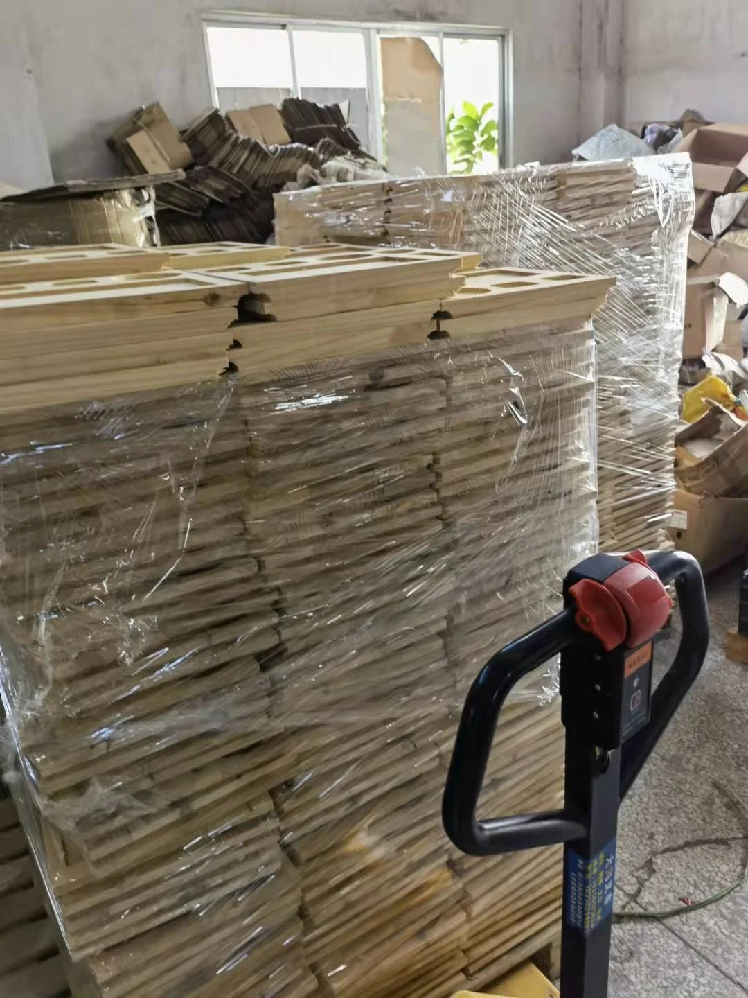 Classical Stainless Steel Cheese Fondue Set With Wooden Turntable