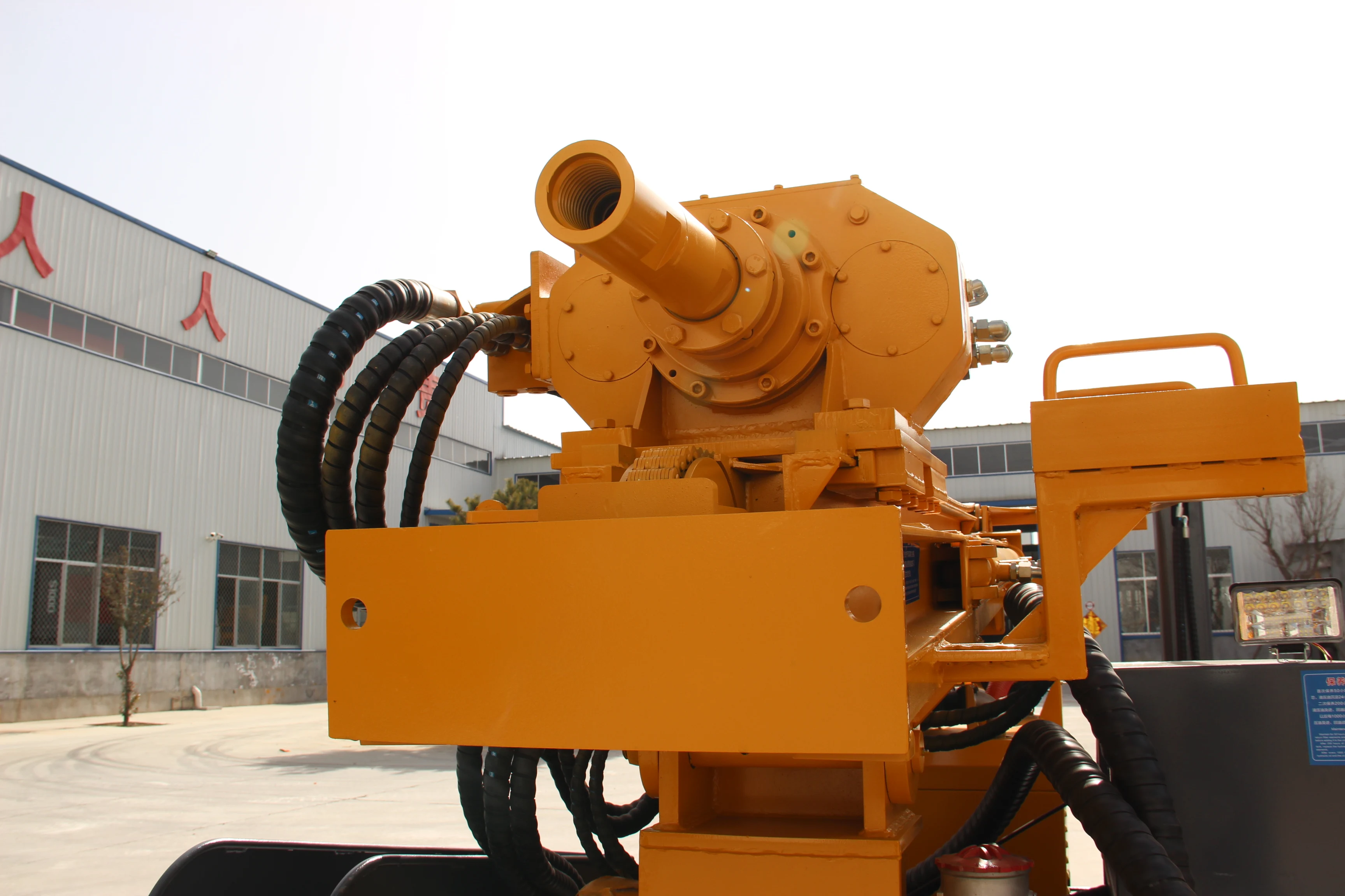 100m 200m 300m CDrilling water wells, walking, water well drilling rig with crawlers of drilling 300 meters
