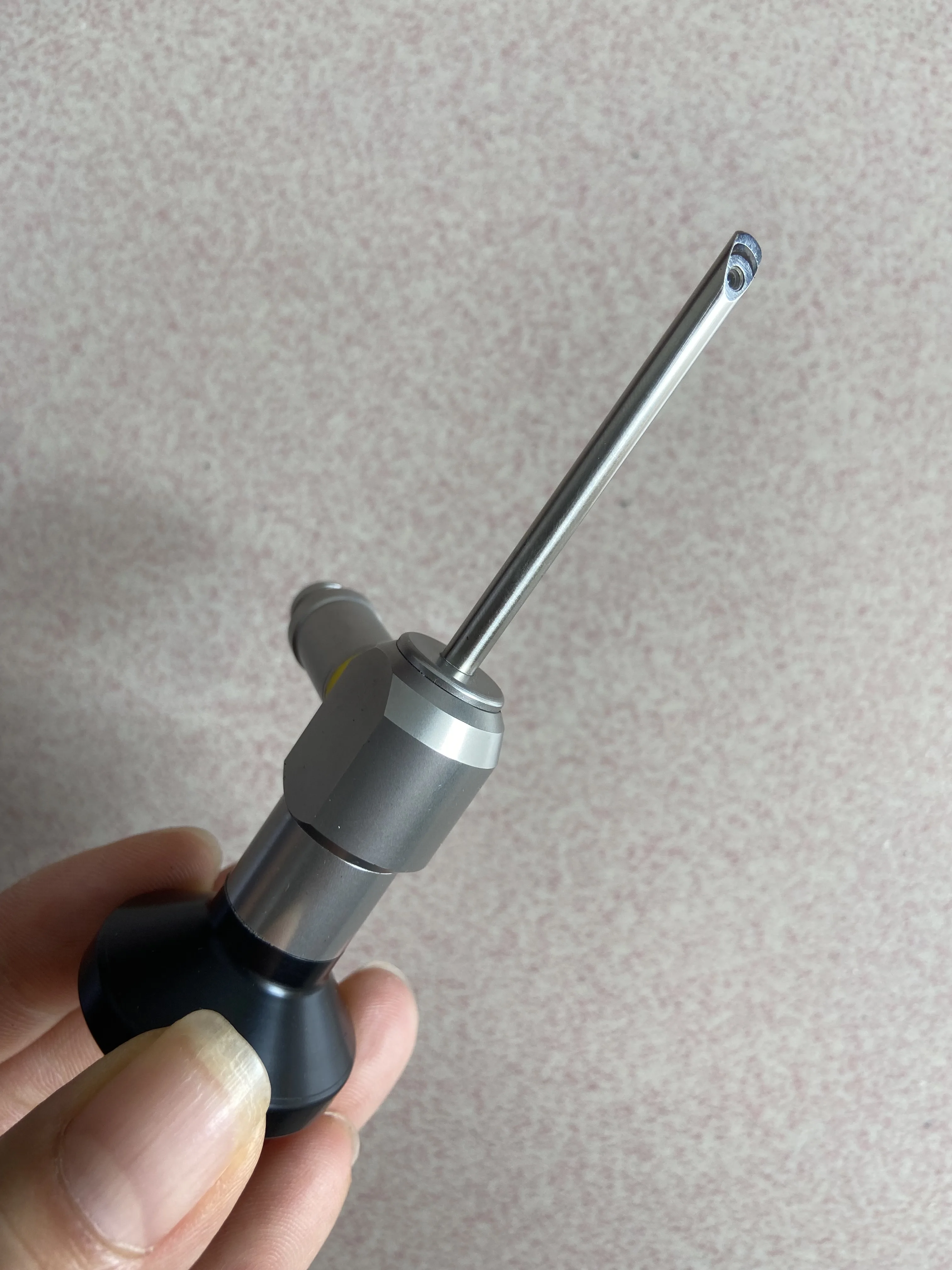 Handheld rigid ENT optical otoscope with 50mm working length, 70 degree view angle, 4mm diameter