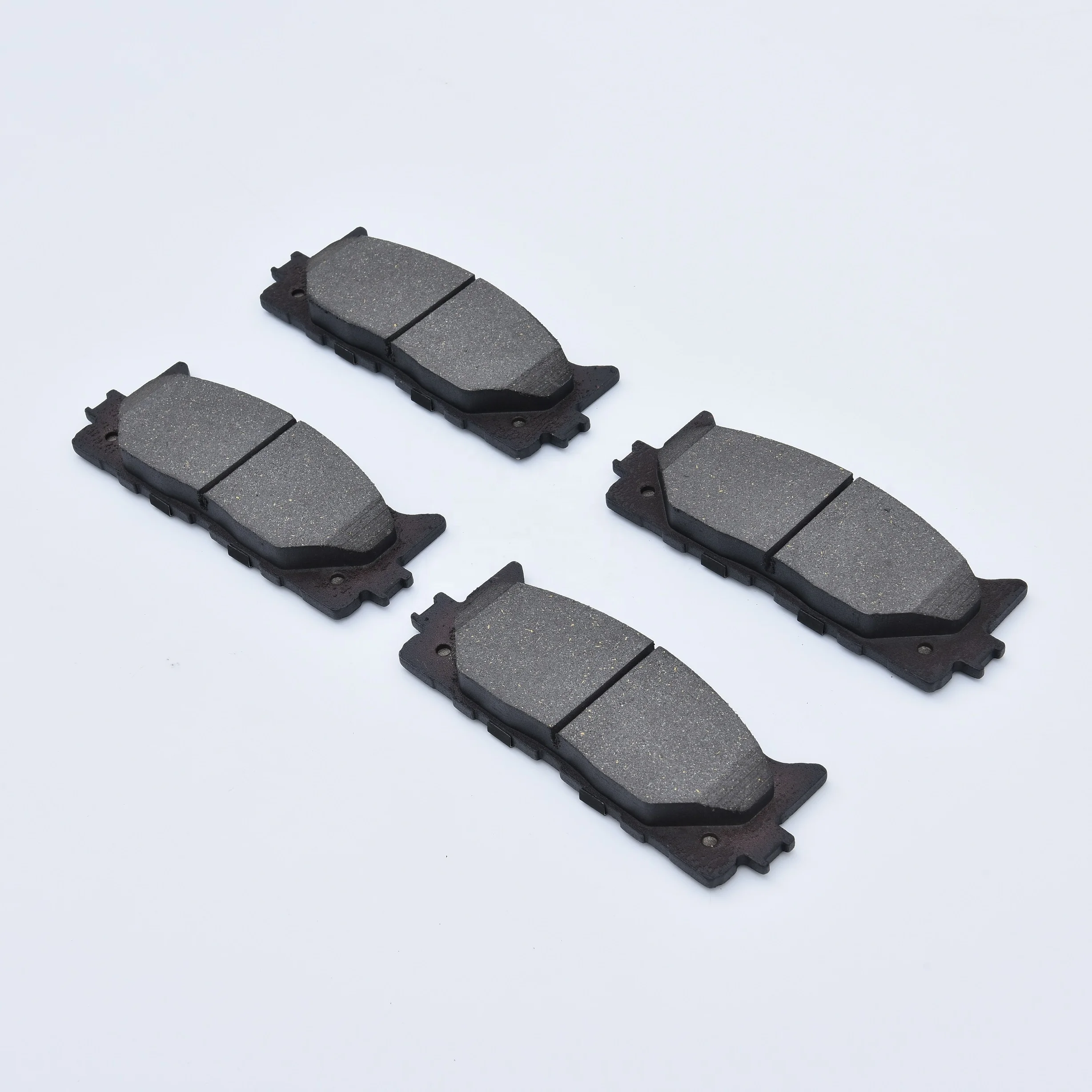 High Quality Ceramic 04465-60280 Front Brake Pads for Toyota Cars Brake Disc