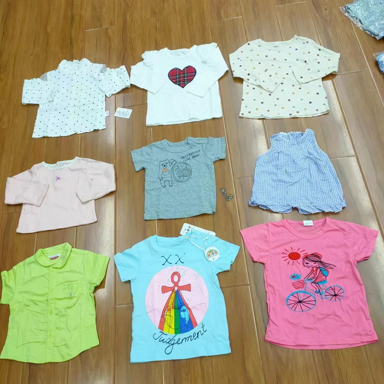 overstock boys girls  blouse kids children t-shirt kids good quality brand leftover blouse tees wholesale batch bales