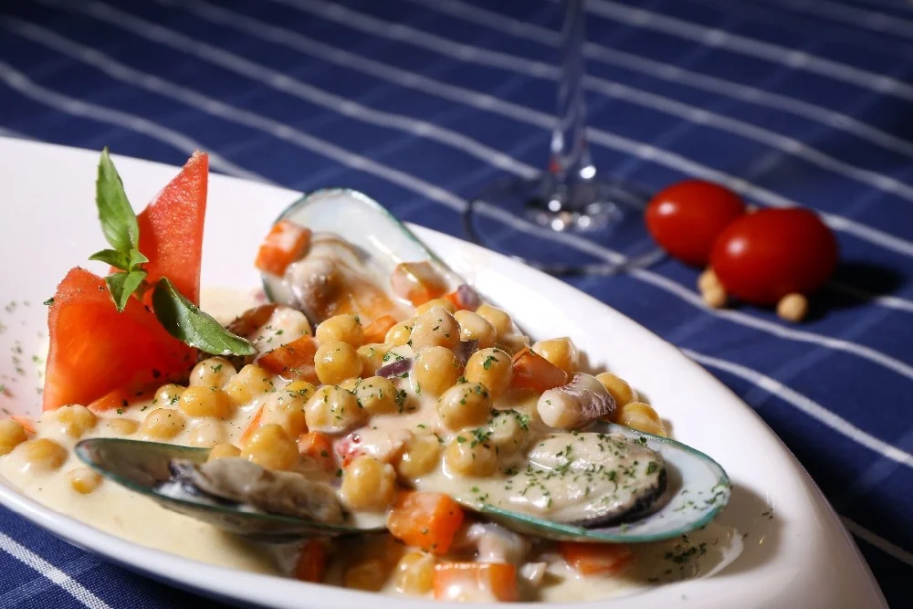 
Great canned food with quite low price canned chick peas 