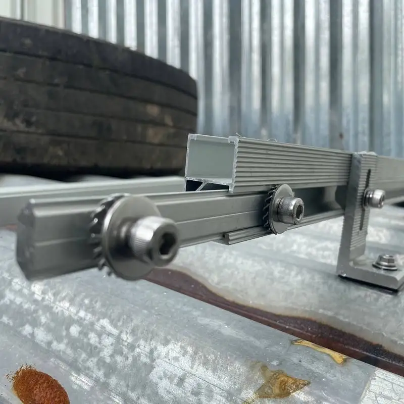 10KW Roof Mount Solar PV Panels Installation System Tin Rooftop Mini Rails with Anodized Surface Treatment No Leaking