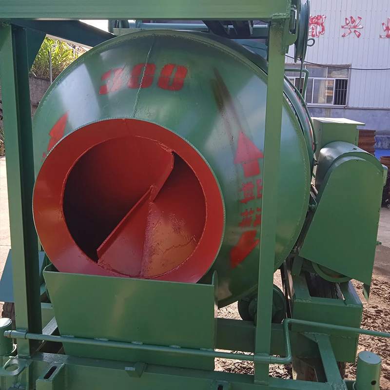 Self-loading Mobile Cement Mixing Machine 400 Concrete Mixers Car Drum Concrete Mixer Truck