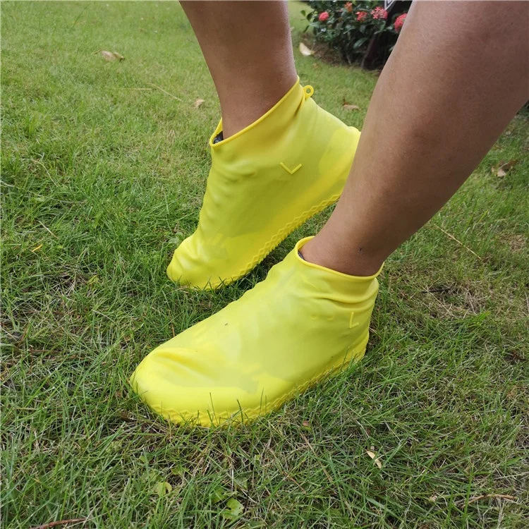 Foldable Hot Sell silicone shoe cover Short Silicone Ankle Bootie Customized pvc rain boots red