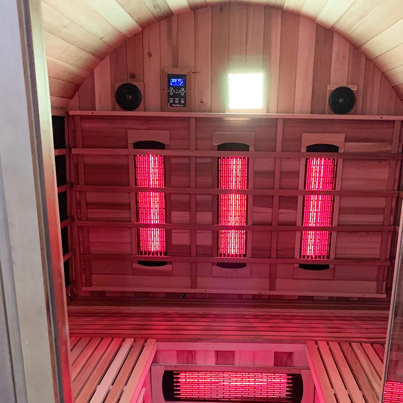 Innovative 4 People Red Cedar Barrel Sauna Smart Heating Technology Infrared Outdoor Sauna for Convenience