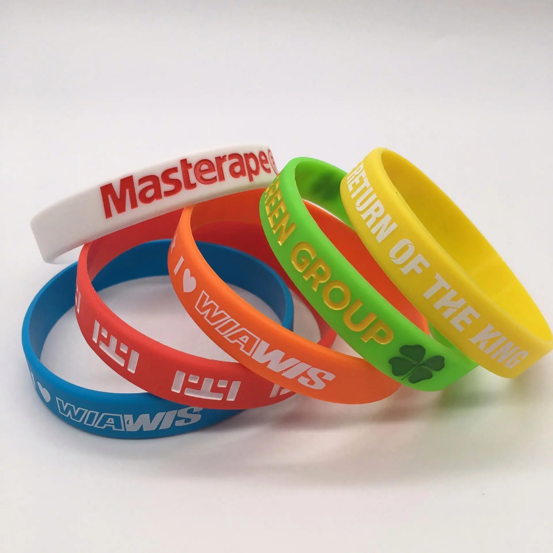 Customized Printing Lettering Rubber Hand Ring Sports Wrist Ornament Wholesale Customized Cap Cover Silicone Bracelet