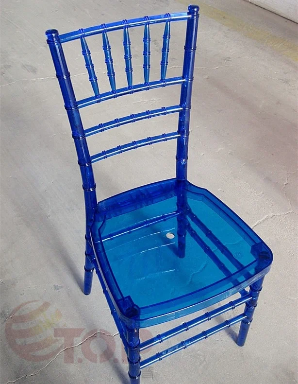 Прозрачный синий стул Chiavari