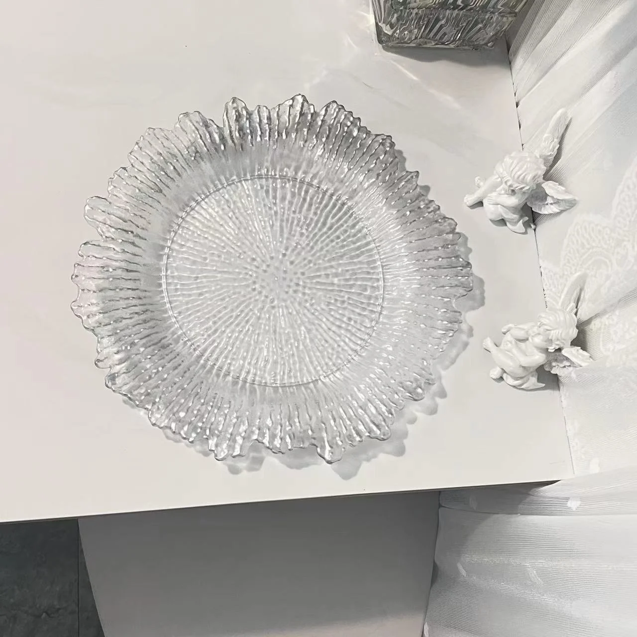 Серебряные рифовые зарядные тарелки для ужина свадебные украшения блюда прозрачные серебряные пластиковые