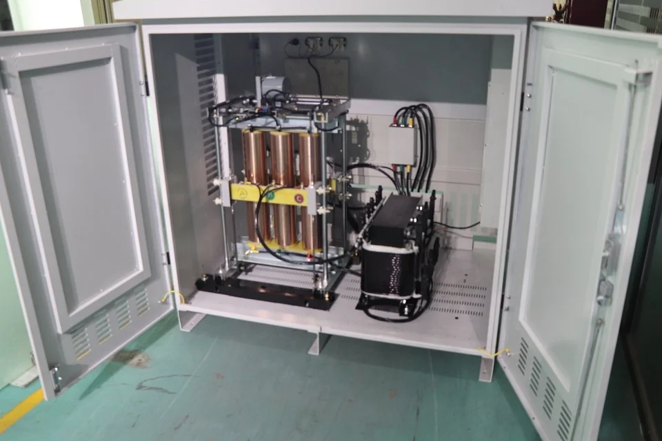 Outdoor Use 120 KVA 3 Phase Stabilizer Automatic Voltage Stabilizer 380V AVR