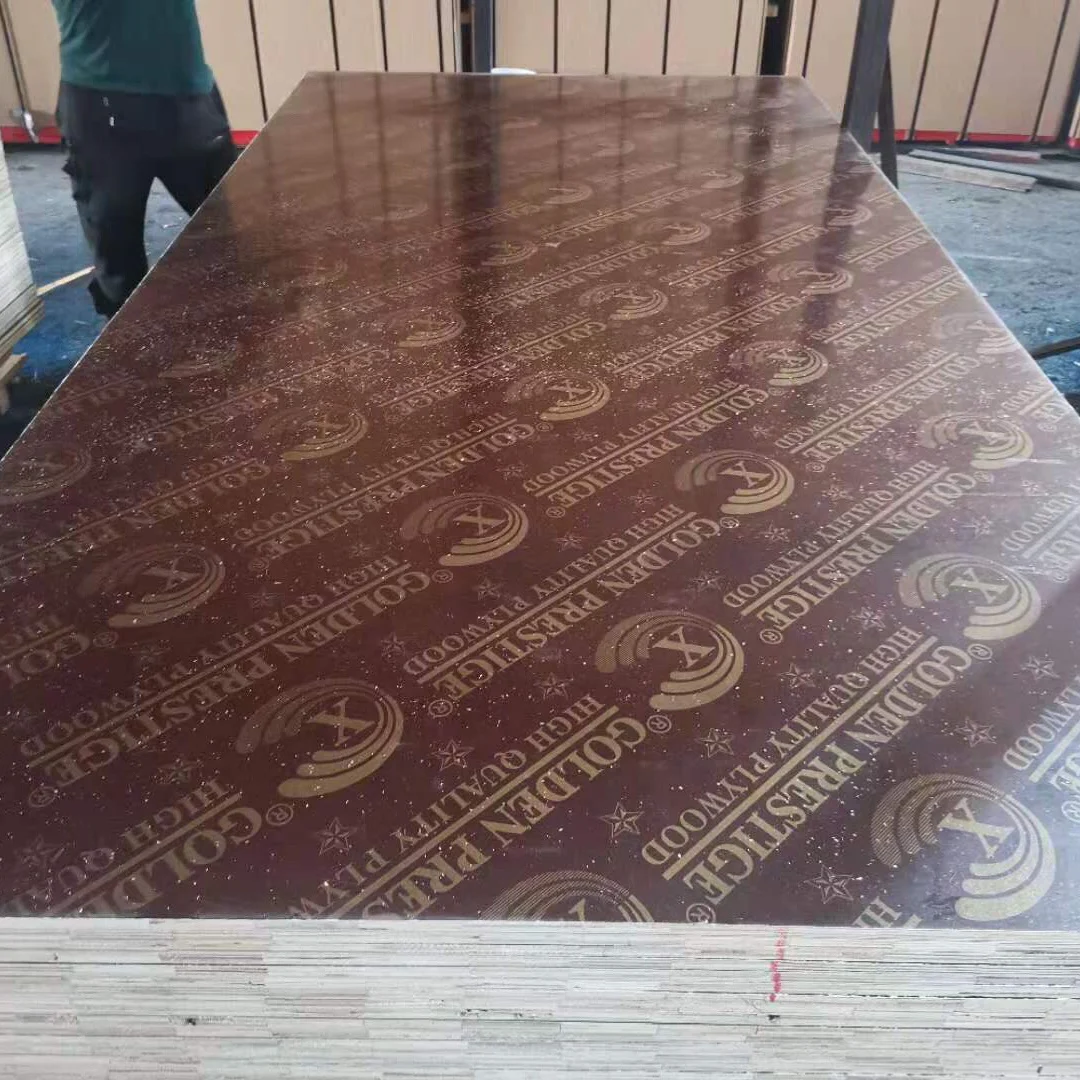 Экспорт древесины Chengxin на рынок Дубая 18 мм коричневая пленка шарнирная сердцевина для строительства по лучшей цене