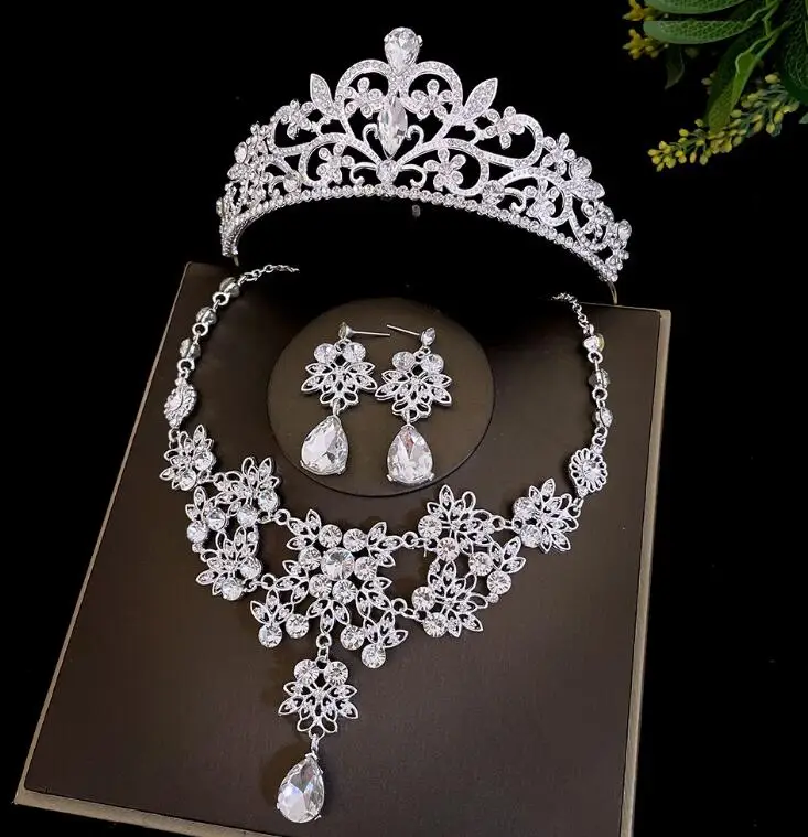 child necklace set