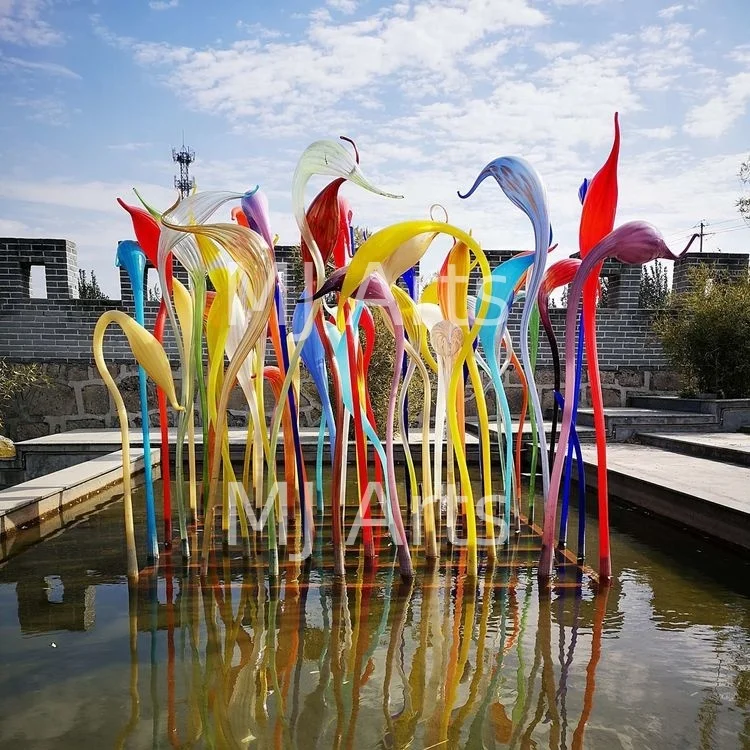 Modern creative park garden decoration creek pool decoration blue color murano glass sculpture fountain art decor glass
