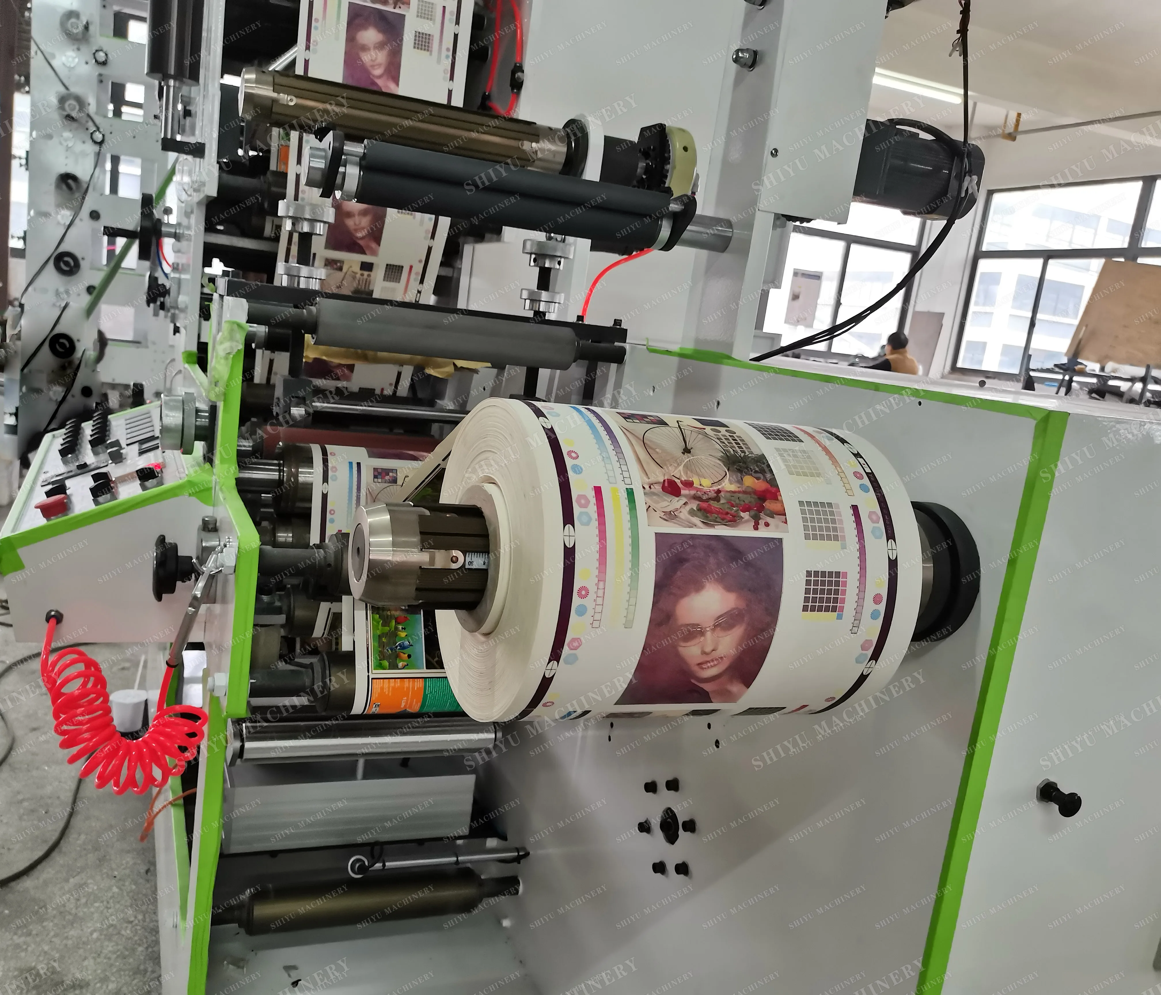 7 8 color 7 8 UV PVC flexo press Aluminum foil flexo graphic label printing machine with video motor and sheet conveyor