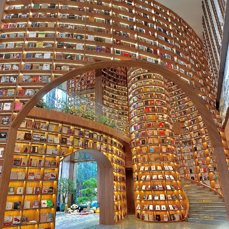 Книжная полка для школьной библиотеки