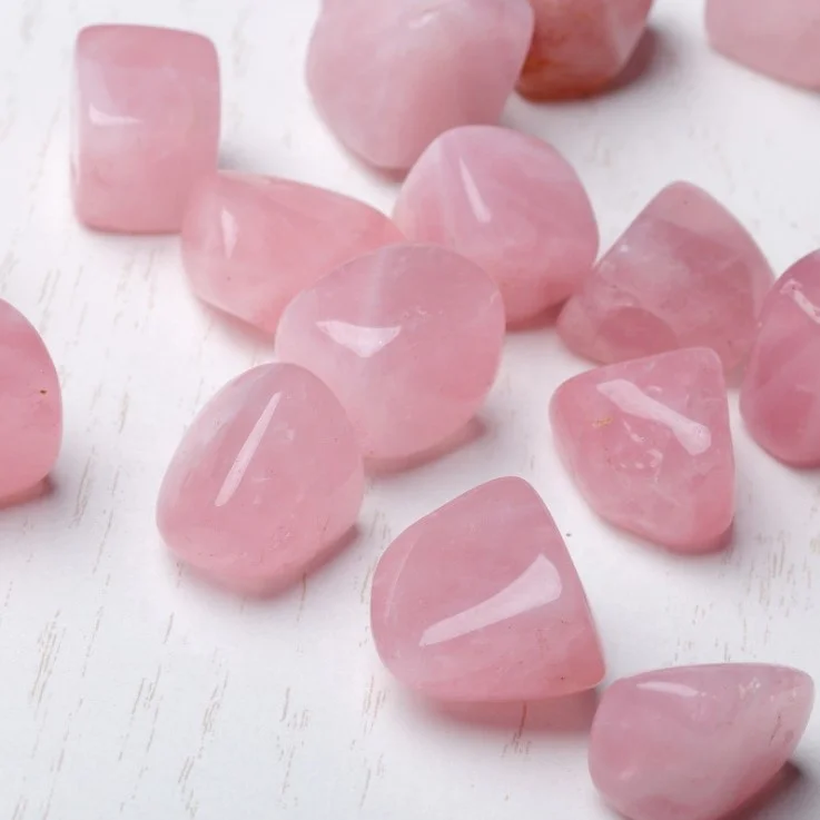 Wholesale natural rose quartz crystal polished rose quartz tumbled stone