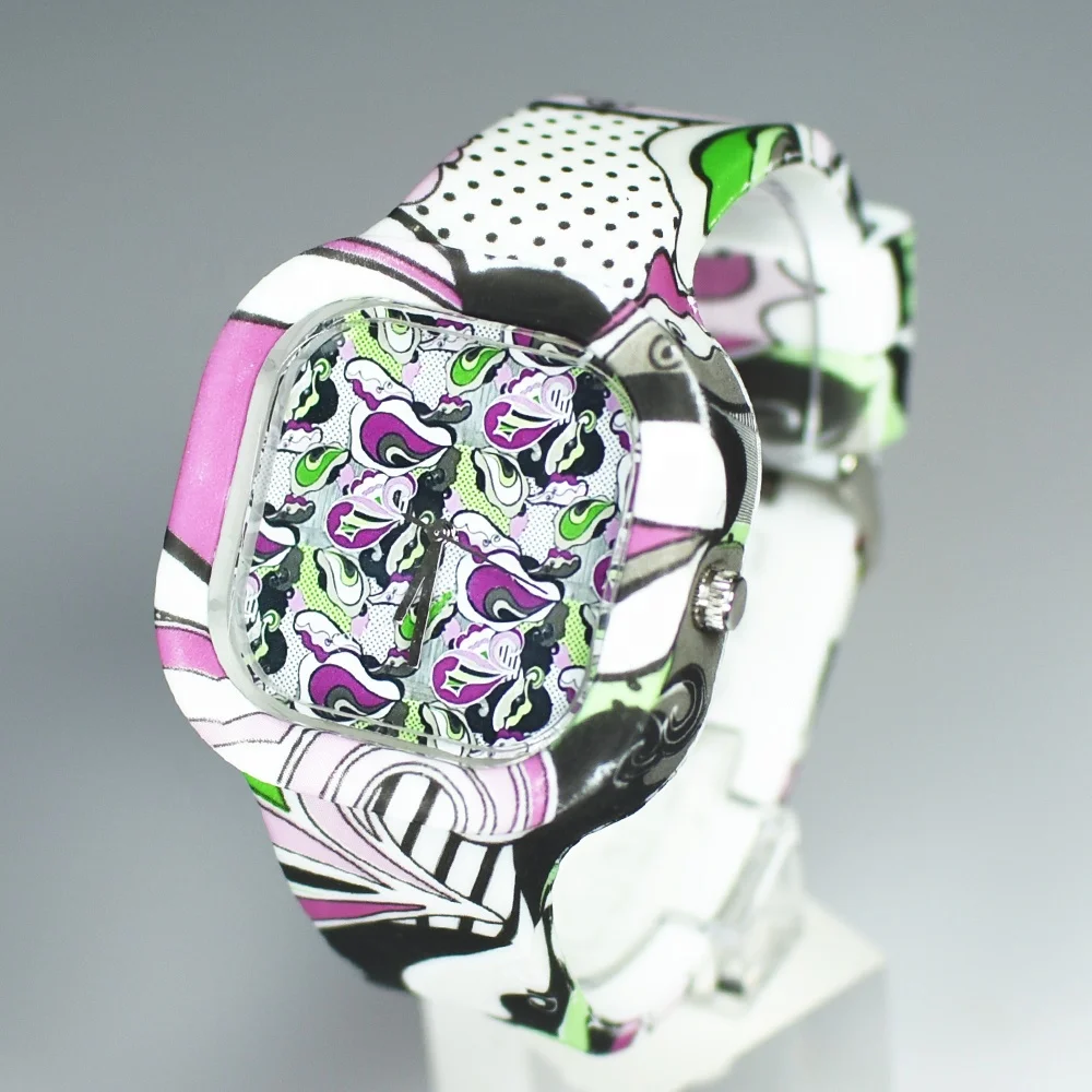 Newest 5ATM Waterproof Top Quality Customized logo Silicon watches men trendy fashion exchangeable