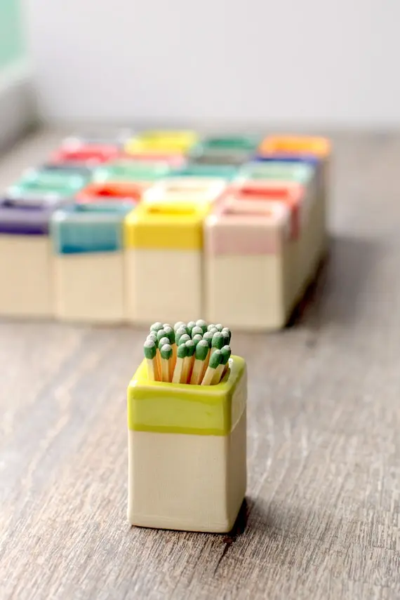 Modern Design Square Wholesale Candle Accessory Stick Container Ceramic Match Holder