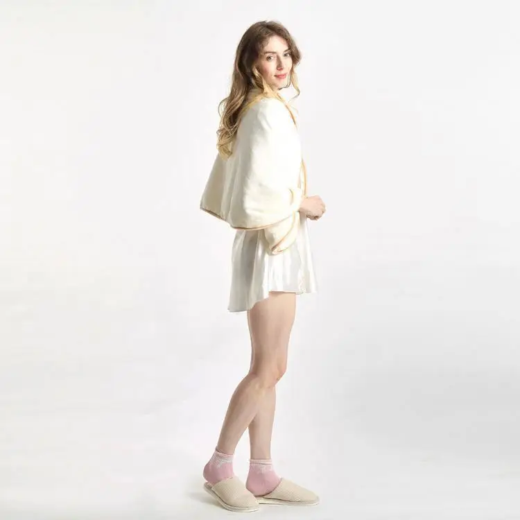 Hot selling white round flannel heated throw blanket