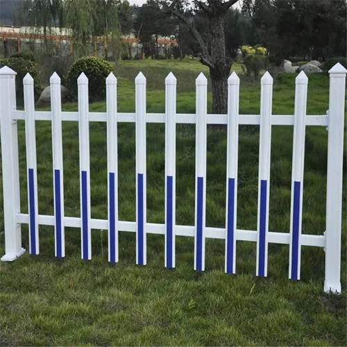 Security PVC Coated Fence Panels Outdoor 3D Modelled Fence with Galvanized Iron Wood Frame Trellis Features Chain Link Fence