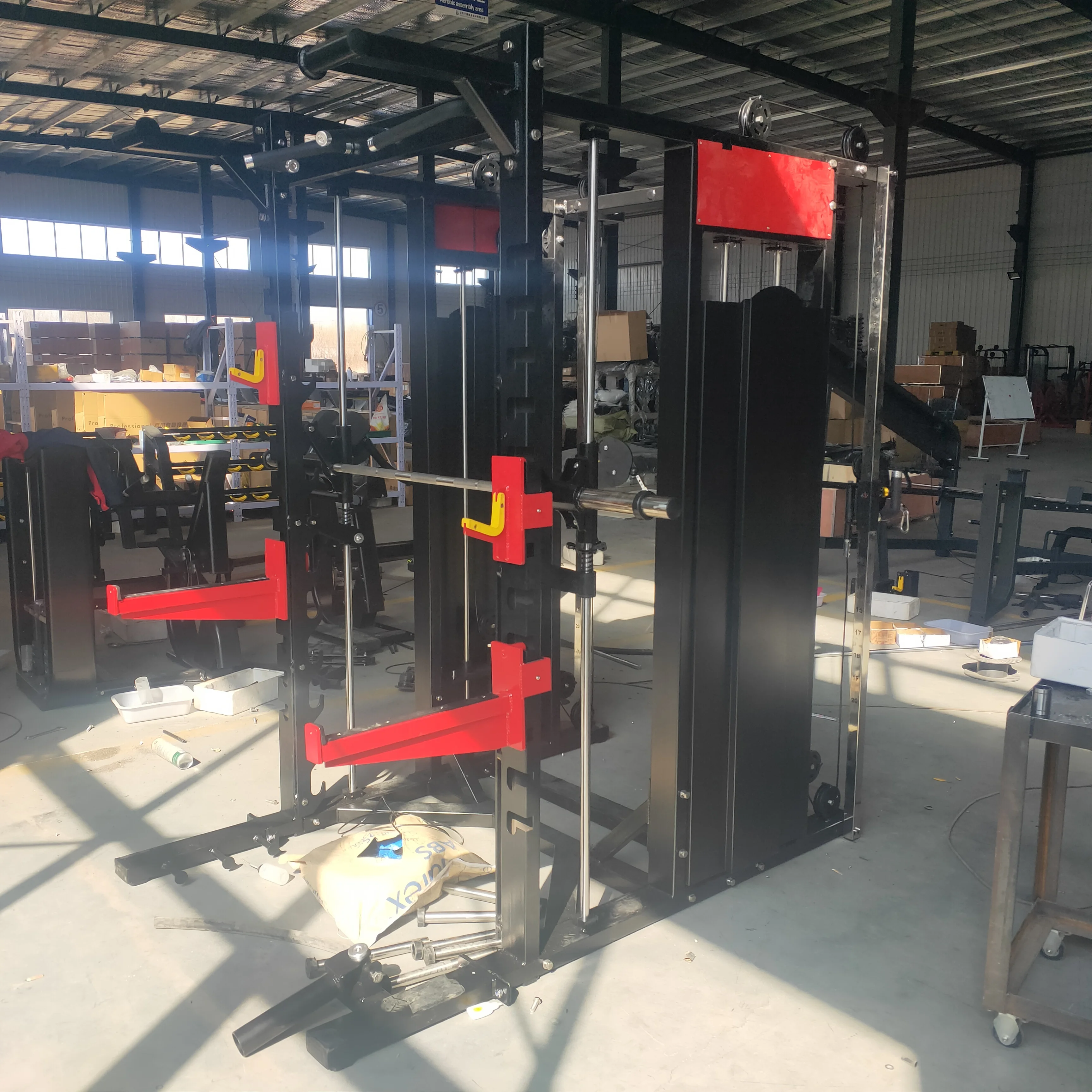 2021 New Type Multi-Functional Fitness Equipment Smith Machine Squat rack cable crossover