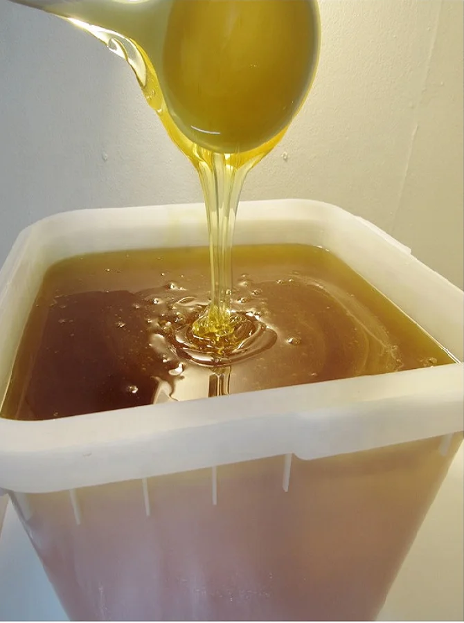 
Premium Vietnamese Ripen Honey - Bonie Bee Rambutan Flower Honey - Bulk Honey 30kg 