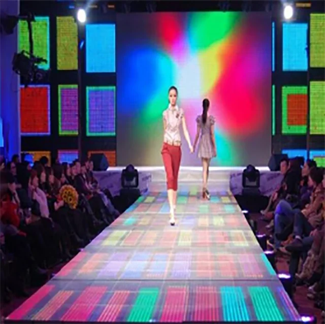 China LED Interactive Tile Screen Load-bearing High Definition High Brush Outdoor P3.91 P5.2 Models