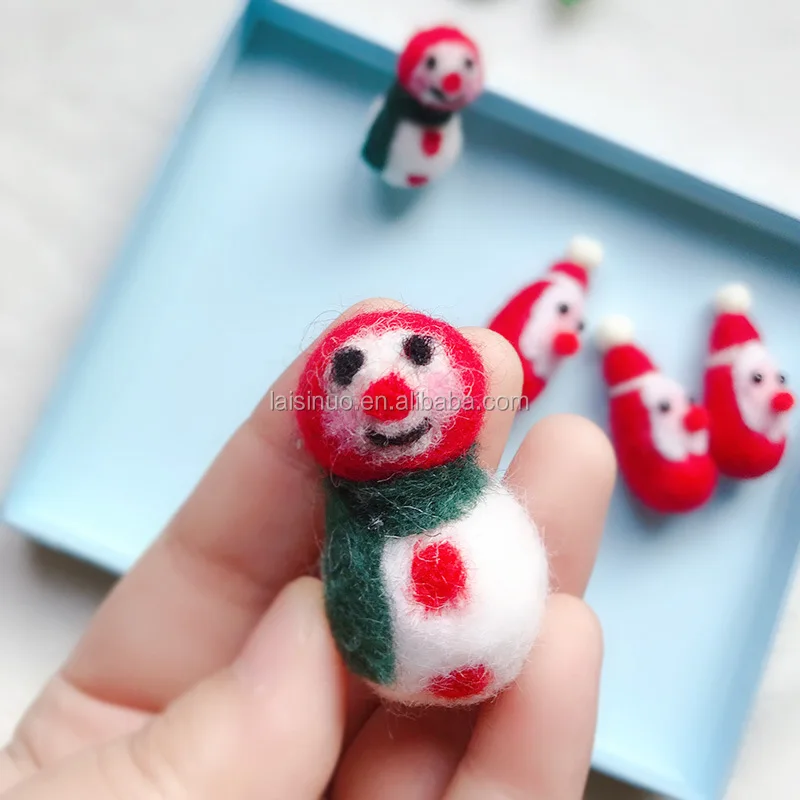 Spot Goods Christmas  Brooch Colorful Wool Felt Balls For Home Decoration