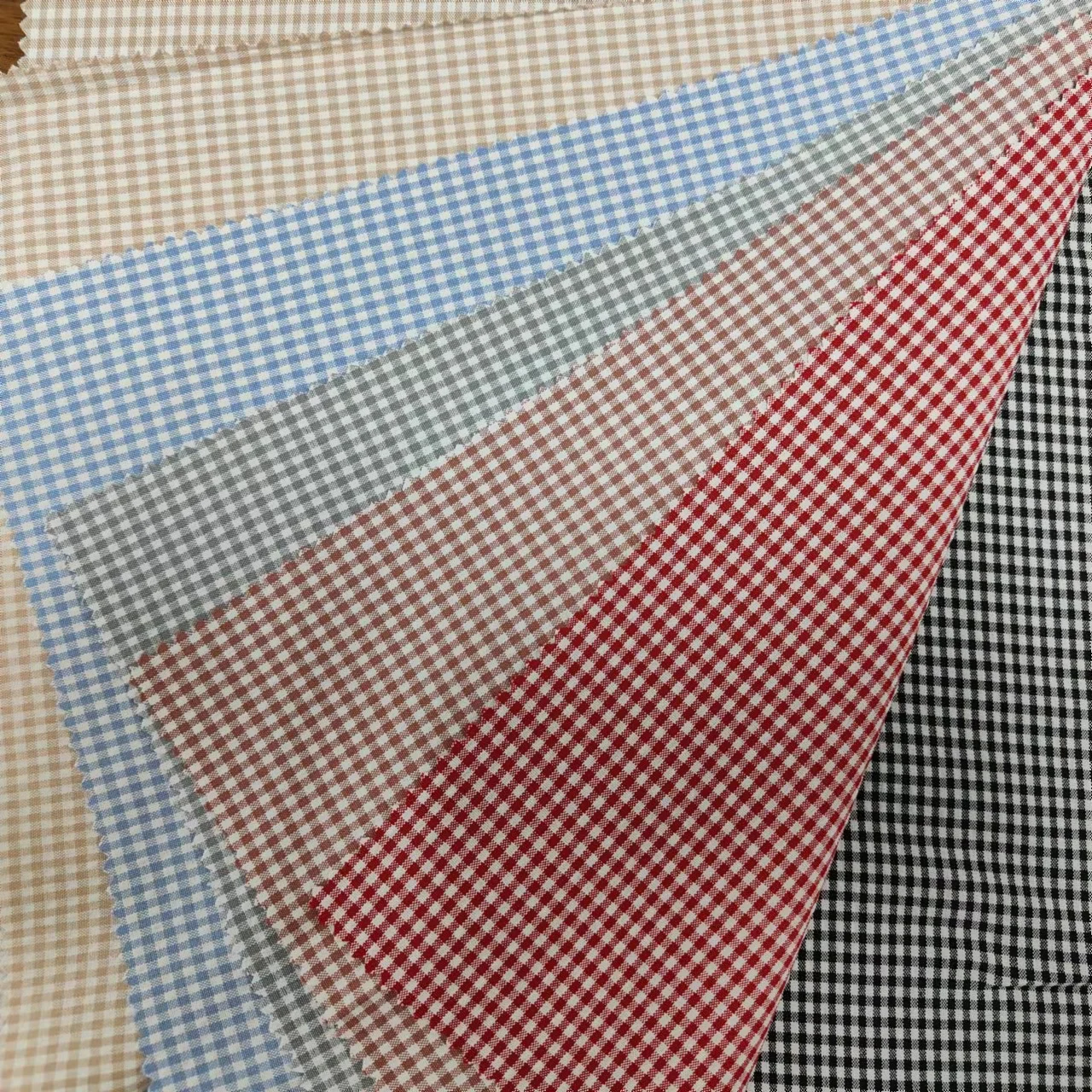 Shaoxing Textile Solid Yarn Dyed POLYESTER/SPANDEX Check Fabric For Dress And Clothing