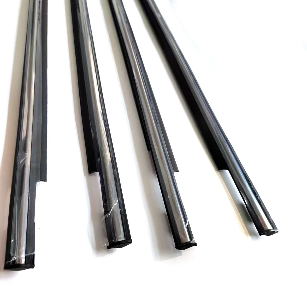 Toyota Prado LC120 glass sealing strip Lexus GX470 sealing strip rubber water cutting strip