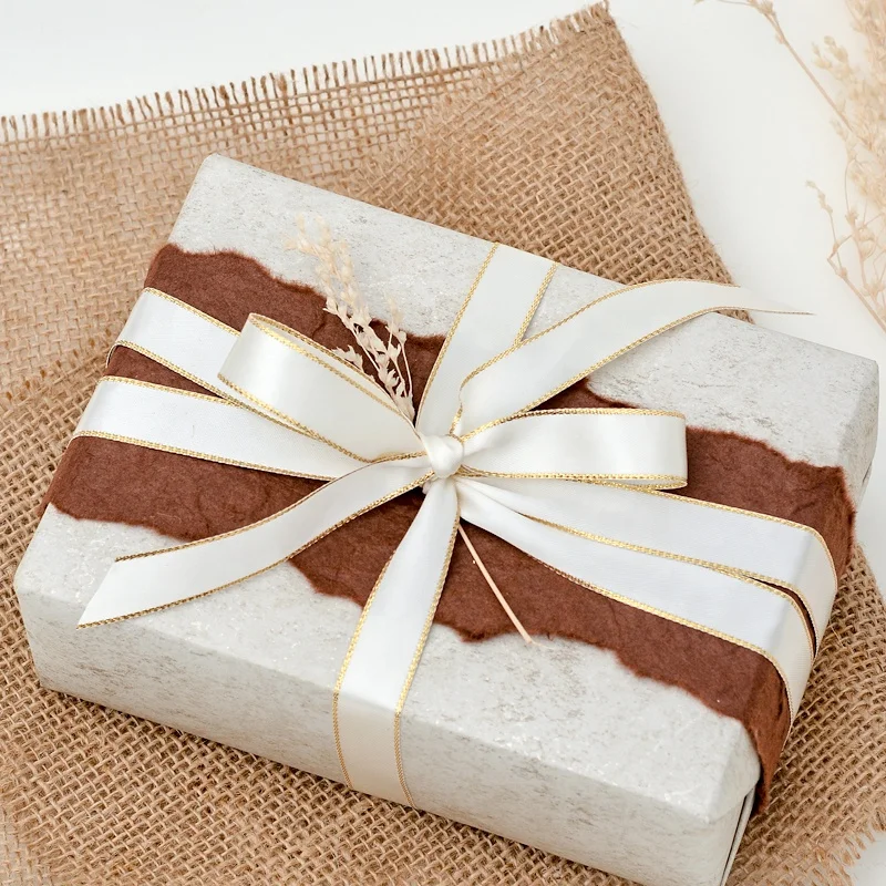 Yama manufacturer wholesales price polyester 16mm width fashion novelty high quality satin ribbon gold edges