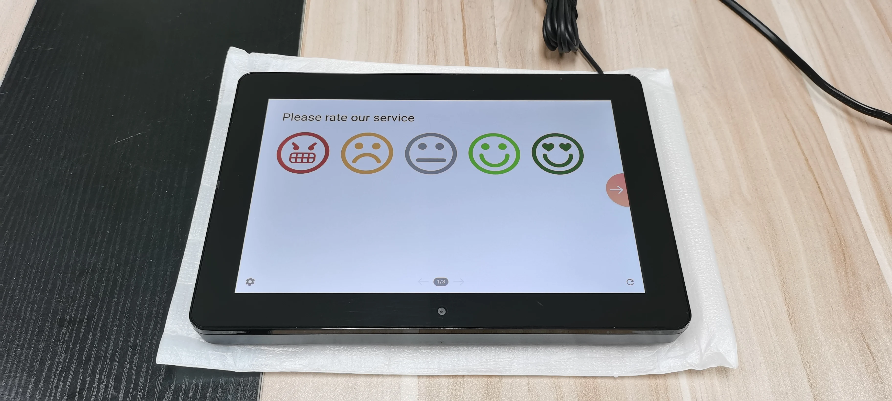 10 1 дюймов настенное крепление Android сенсорный экран happy or not устройство Кнопка улыбка лицо продажа сервисное рейтинговое программное обеспечение пользовательское обратной связи