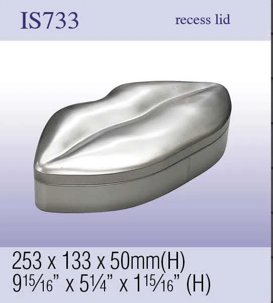 Special - shaped tinplate creative red lip can, color cosmetics box, wedding candy packaging tin can, gift box factory