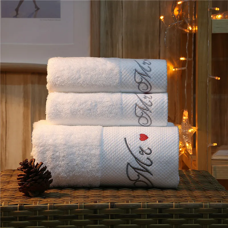 
OEM Wholesale high Absorbent Microfiber Cleaning Cloths Five star luxury hotel Towel Quick Dry Sports Bath Microfiber Towel 